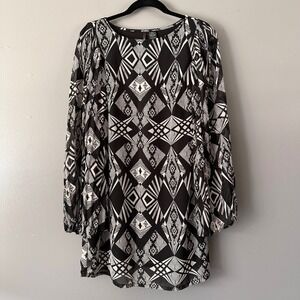 Fire Los Angeles Aztec Print Wide‎ Pleat Sleeve Dress | Black + White